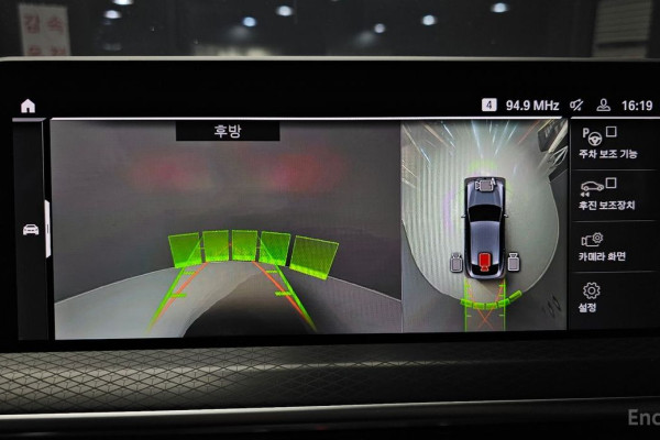 2025 BMW X4 с пробегом 5 688 км