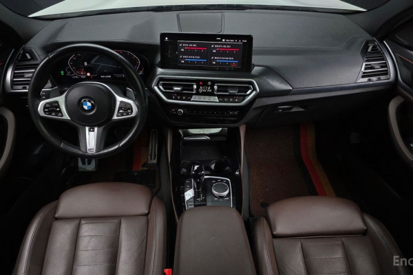 2023 BMW X4 с пробегом 48 924 км