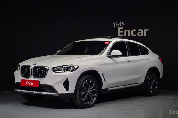 2025 BMW X4 с пробегом 12 981 км