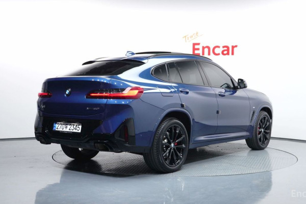 2025 BMW X4 с пробегом 12 995 км