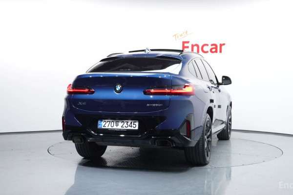 2025 BMW X4 с пробегом 12 995 км