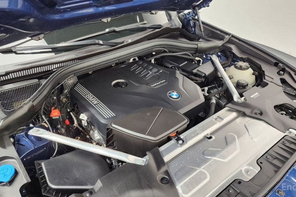 2025 BMW X4 с пробегом 12 995 км