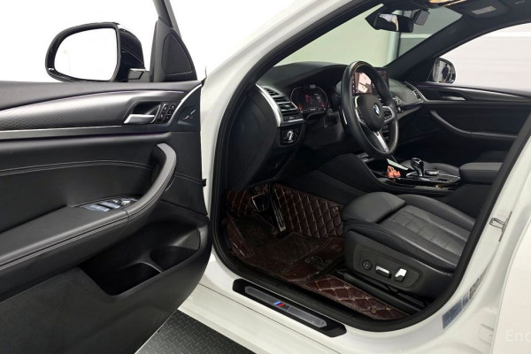 2023 BMW X4 с пробегом 18 281 км