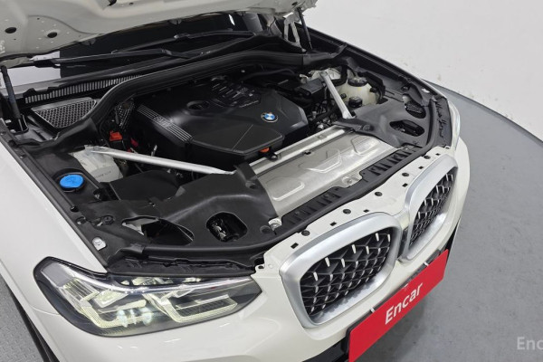 2024 BMW X4 с пробегом 15 182 км