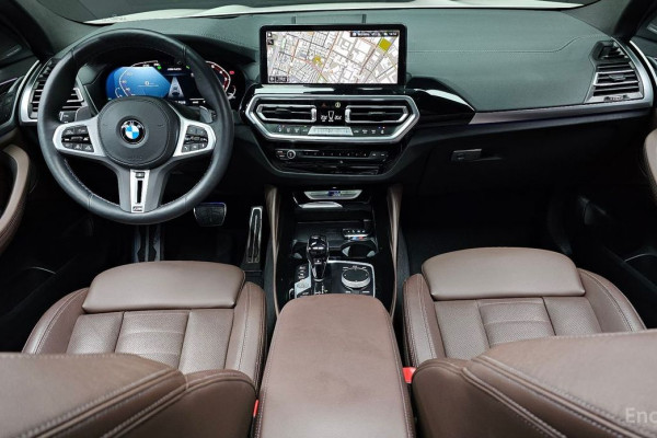 2025 BMW X4 с пробегом 9 994 км