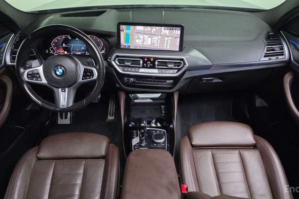 2023 BMW X4 с пробегом 32 405 км