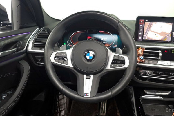 2023 BMW X4 с пробегом 18 281 км