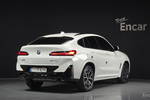 2024 BMW X4 с пробегом 37 403 км