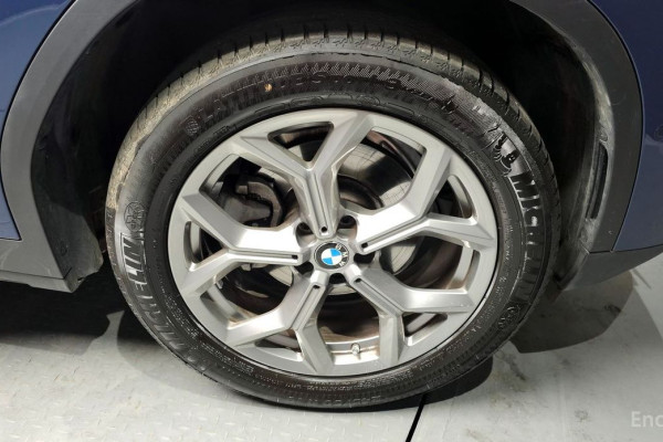 2023 BMW X4 с пробегом 38 055 км