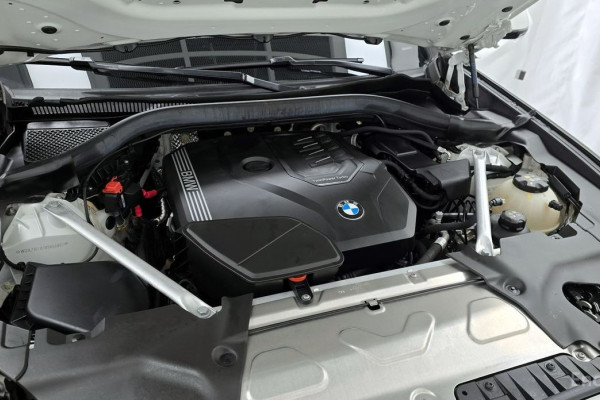 2024 BMW X4 с пробегом 37 403 км