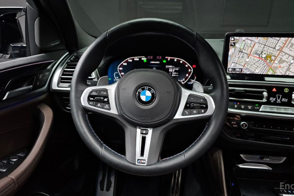 2025 BMW X4 с пробегом 9 994 км