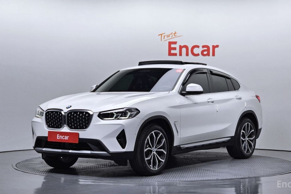 2025 BMW X4 с пробегом 4 671 км