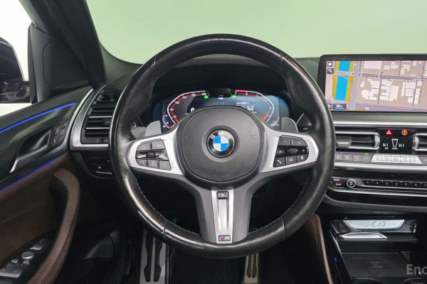 2023 BMW X4 с пробегом 32 405 км