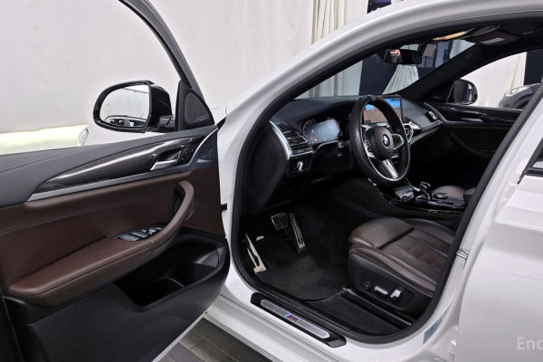 2023 BMW X4 с пробегом 100 974 км