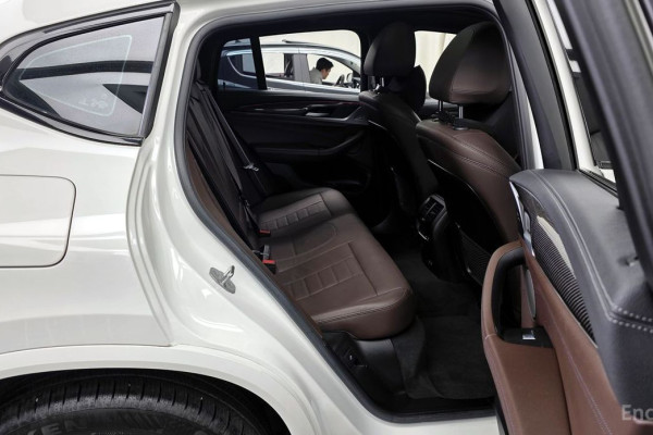 2023 BMW X4 с пробегом 100 974 км