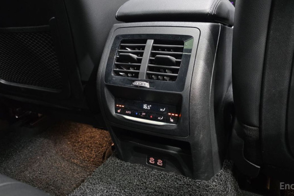 2024 BMW X4 с пробегом 15 182 км