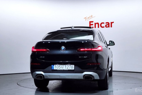 2023 BMW X4 с пробегом 67 718 км