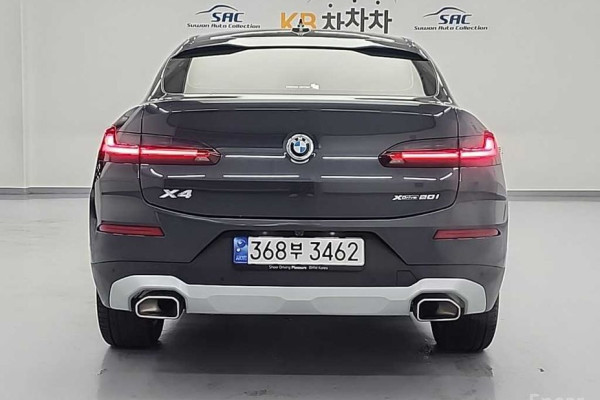 2024 BMW X4 с пробегом 4 287 км
