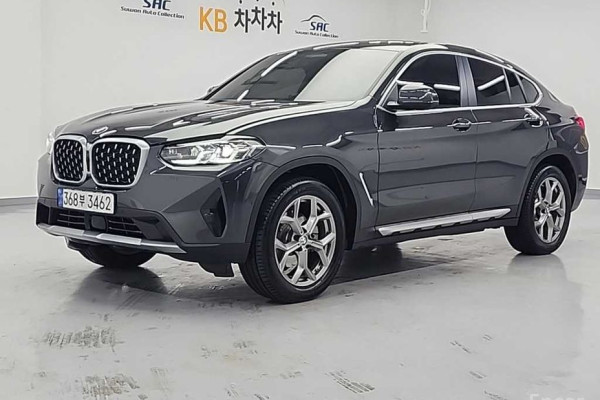 2024 BMW X4 с пробегом 4 287 км