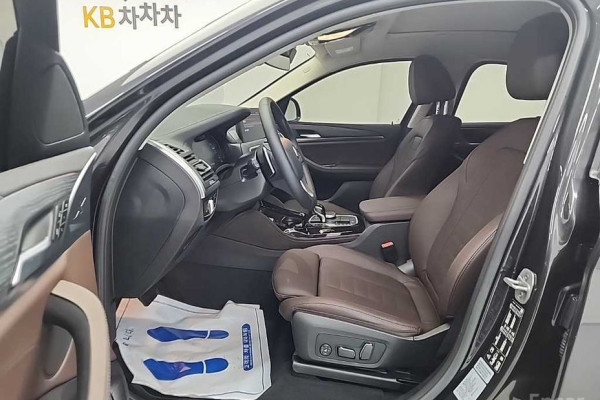 2024 BMW X4 с пробегом 4 287 км