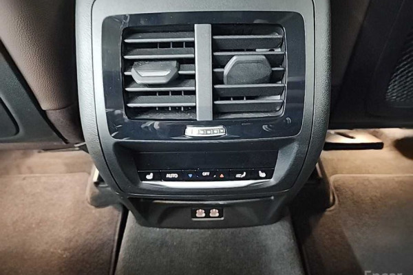 2024 BMW X4 с пробегом 4 287 км