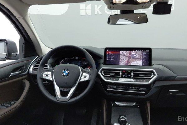 2024 BMW X4 с пробегом 20 677 км