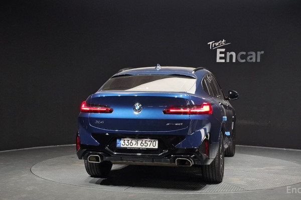 2023 BMW X4 с пробегом 34 188 км