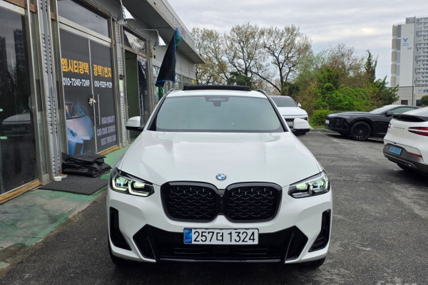 2025 BMW X4 с пробегом 5 034 км