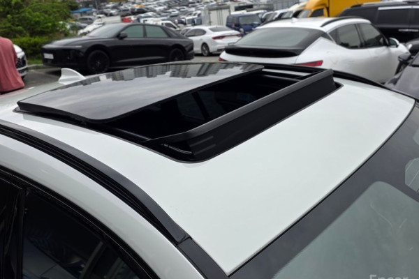 2025 BMW X4 с пробегом 5 034 км