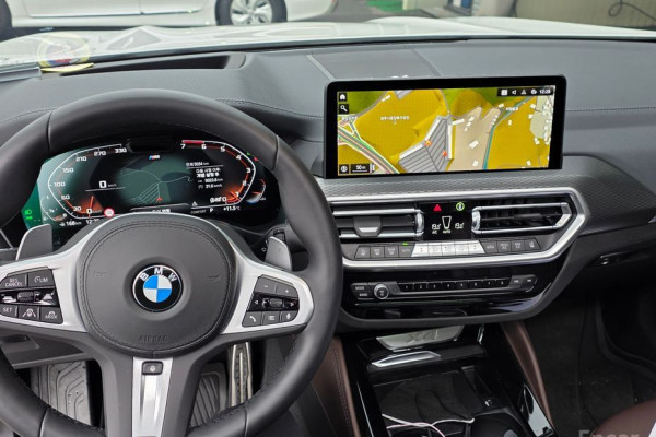 2025 BMW X4 с пробегом 5 034 км