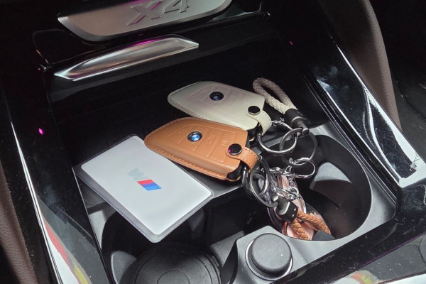 2025 BMW X4 с пробегом 5 034 км