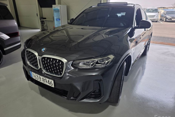 2024 BMW X4 с пробегом 25 900 км