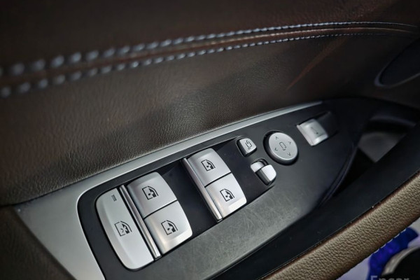 2024 BMW X4 с пробегом 25 900 км