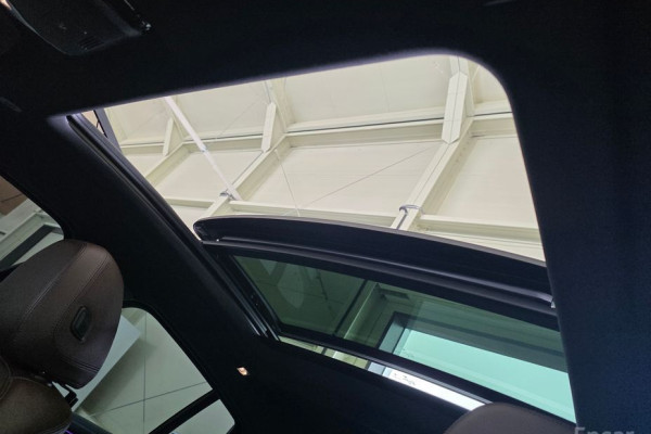 2024 BMW X4 с пробегом 25 900 км