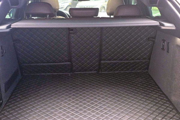 2025 BMW X4 с пробегом 13 466 км