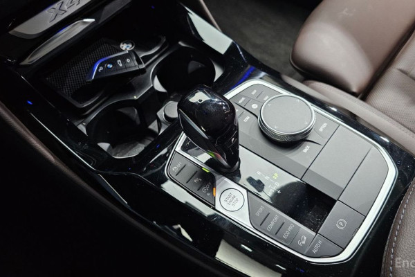 2023 BMW X4 с пробегом 28 094 км