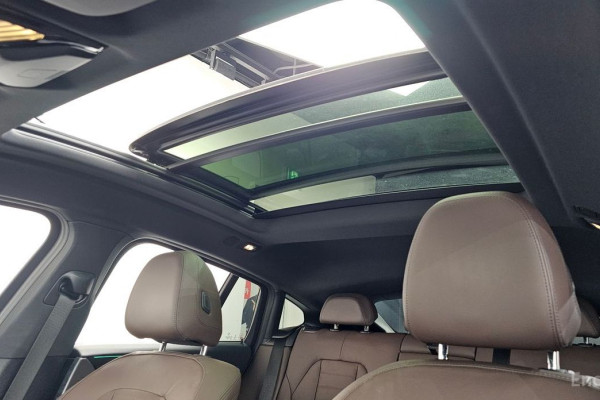 2023 BMW X4 с пробегом 96 994 км