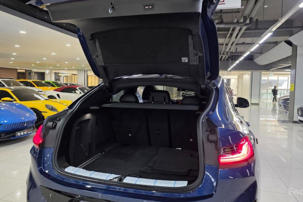 2023 BMW X4 с пробегом 41 194 км