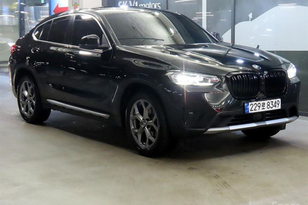 2023 BMW X4 с пробегом 81 237 км