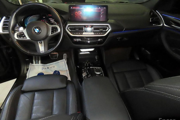 2023 BMW X4 с пробегом 30 829 км
