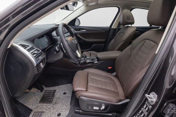 2023 BMW X4 с пробегом 45 429 км