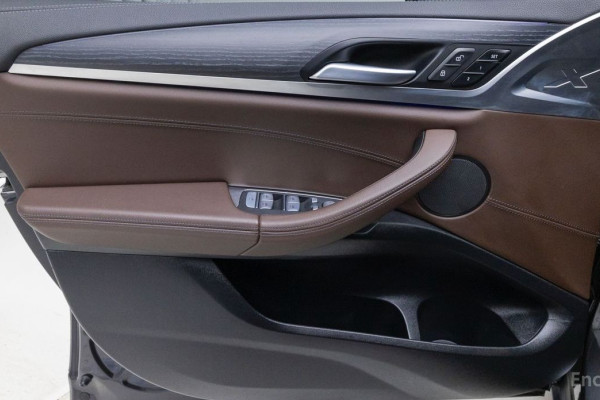 2023 BMW X4 с пробегом 45 429 км