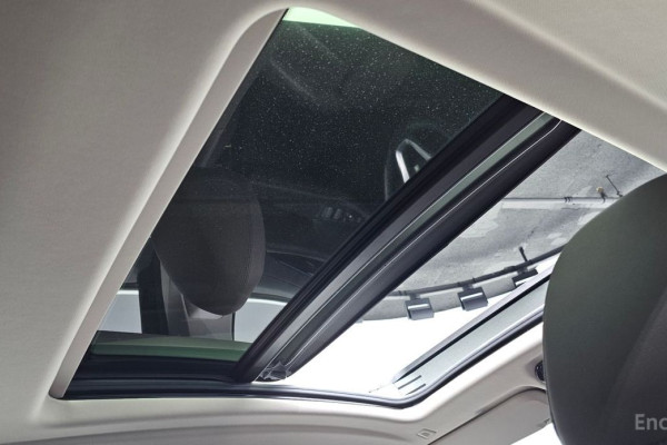 2023 BMW X4 с пробегом 28 094 км