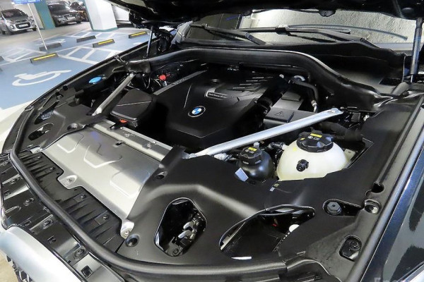 2023 BMW X4 с пробегом 30 829 км