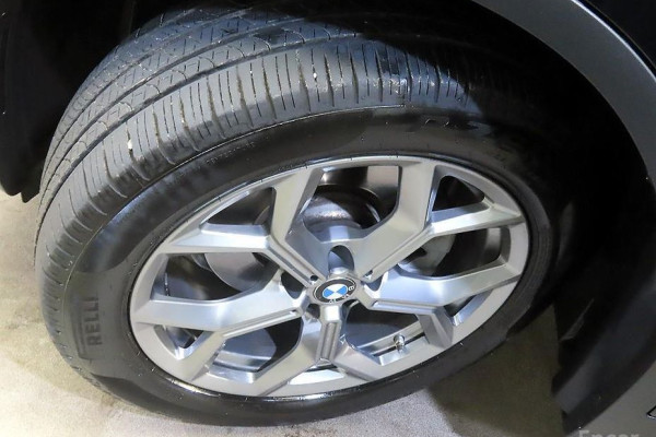 2023 BMW X4 с пробегом 81 237 км