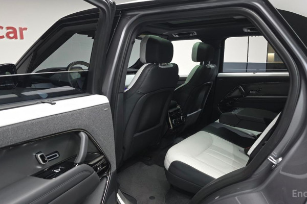 2023 Land Rover Range Rover Sport с пробегом 20 290 км