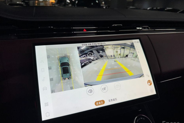 2023 Land Rover Range Rover Sport с пробегом 13 700 км