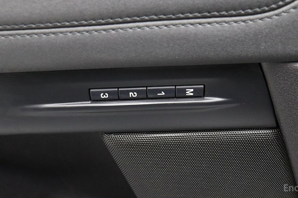 2022 Land Rover Range Rover Evoque с пробегом 81 193 км