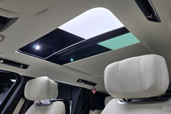 2023 Land Rover Range Rover с пробегом 40 457 км