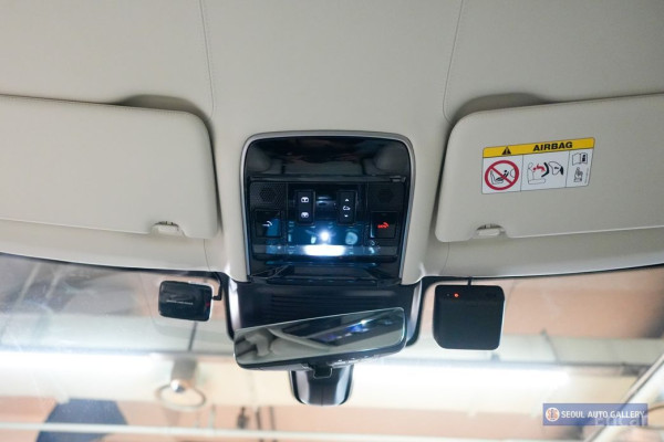 2023 Land Rover Range Rover с пробегом 26 700 км